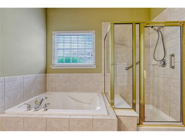 1624 Golden Bear Dr, Longmont, CO 80504