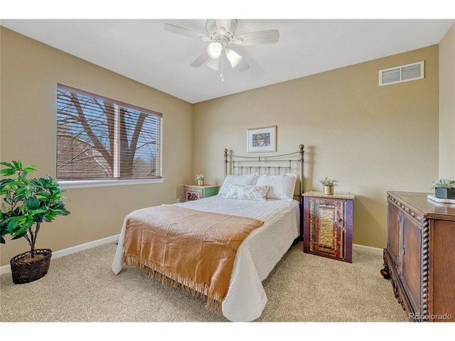 1624 Golden Bear Dr, Longmont, CO 80504