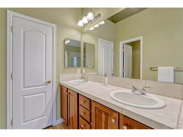 1624 Golden Bear Dr, Longmont, CO 80504