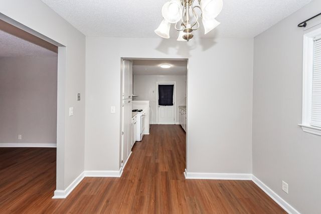 1520 N Avalon Circle, Charleston, SC 29407