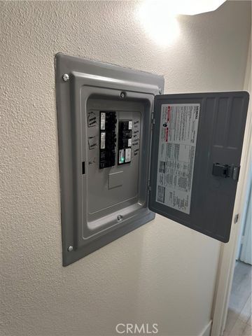 4648 Park Granada 170, Calabasas, CA 91302