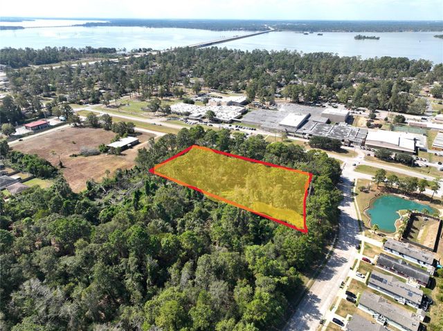3.68 AC E Lake Houston Parkway, Huffman, TX 77336