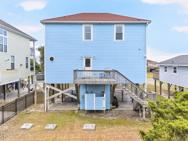 1616 E Dolphin Drive, Oak Island, NC 28465