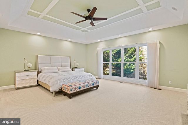 1411 WOODHURST BLVD, Mclean, VA 22102