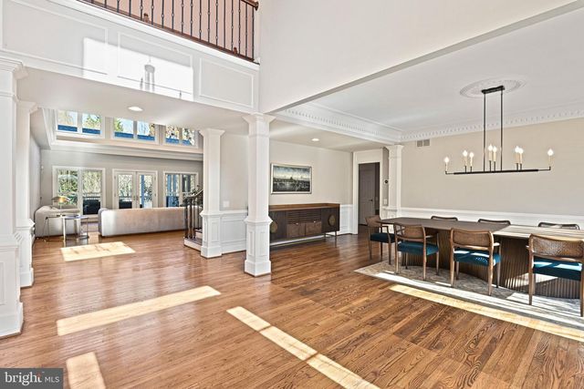 1411 WOODHURST BLVD, Mclean, VA 22102