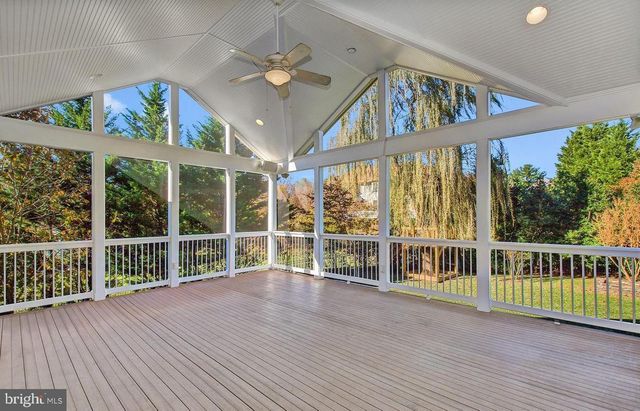 1411 WOODHURST BLVD, Mclean, VA 22102