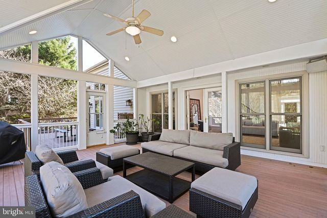 1411 WOODHURST BLVD, Mclean, VA 22102