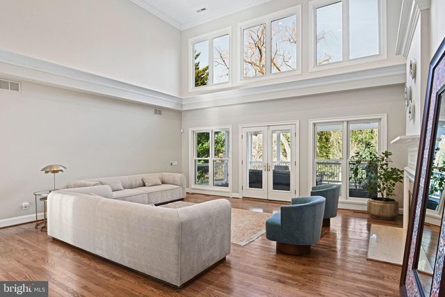 1411 WOODHURST BLVD, Mclean, VA 22102