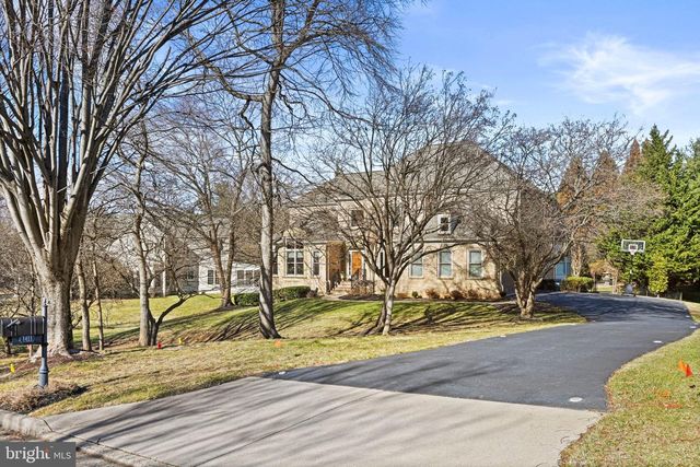 1411 WOODHURST BLVD, Mclean, VA 22102