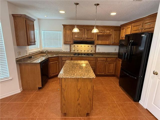 16977 Heartland Circle, Robertsdale, AL 36567