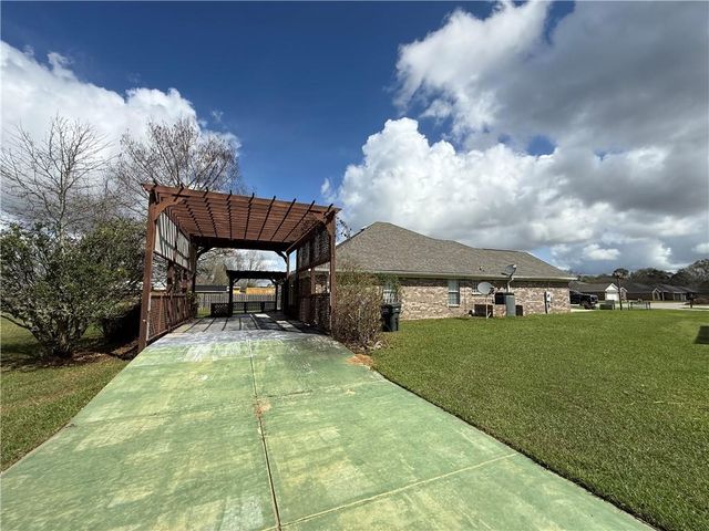 16977 Heartland Circle, Robertsdale, AL 36567