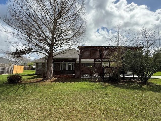 16977 Heartland Circle, Robertsdale, AL 36567