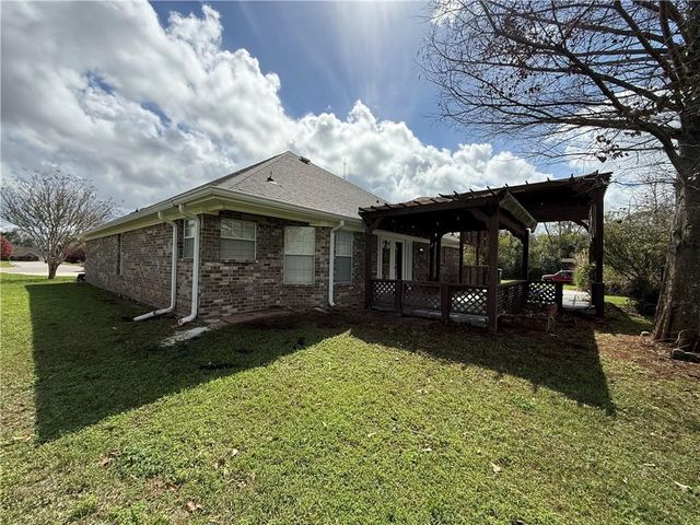 16977 Heartland Circle, Robertsdale, AL 36567