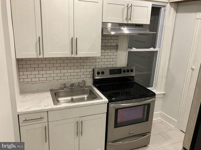 607 S 52ND ST, Philadelphia, PA 19143