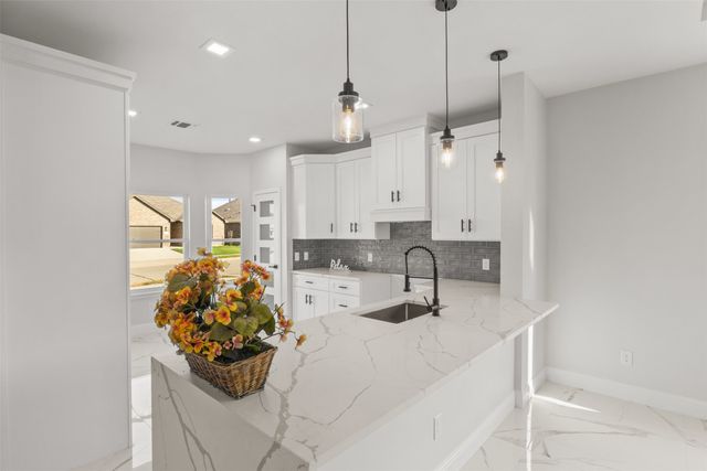 1357 Beach Drive, Pelican Bay, TX 76020