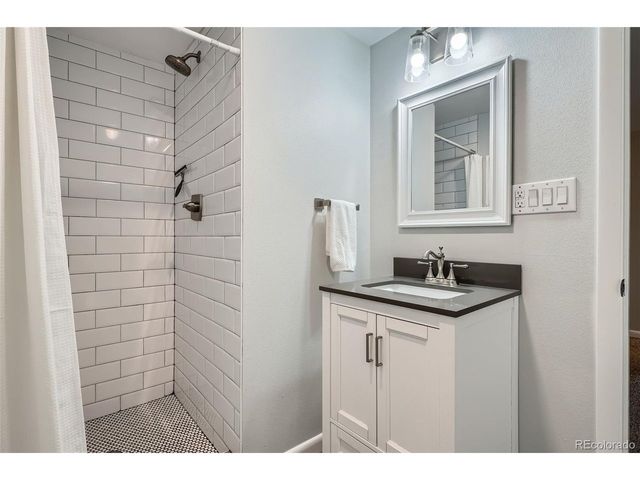 9580 W 12th Pl, Lakewood, CO 80215