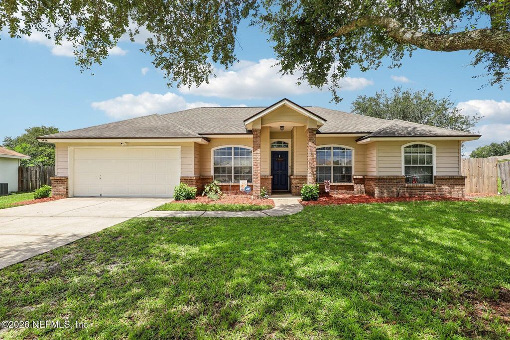 3756 ARAVA Drive, Green Cove Springs, FL 32043
