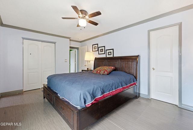 305 De Stefano Lane, Horizon City, TX 79928