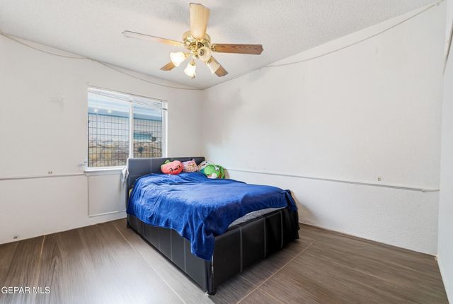 305 De Stefano Lane, Horizon City, TX 79928