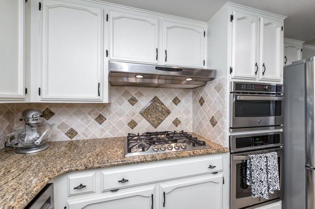5429 N Pleasant, Fresno, CA 93711