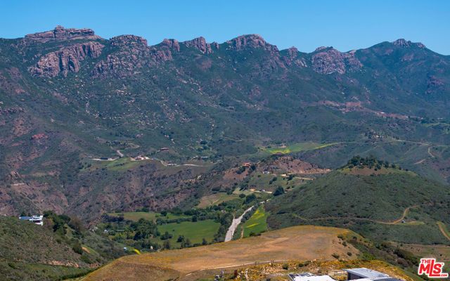 9522 Cotharin Road, Malibu, CA 90265