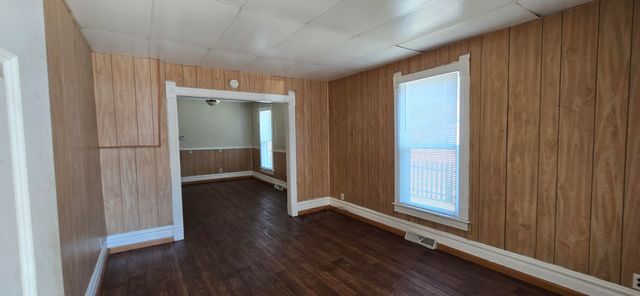 2744 8th Street, Muskegon Heights, MI 49444