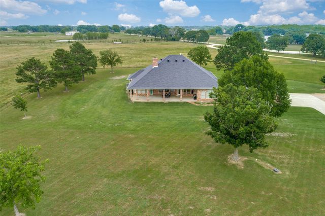 12198 Bell Road, Pilot Point, TX 76258