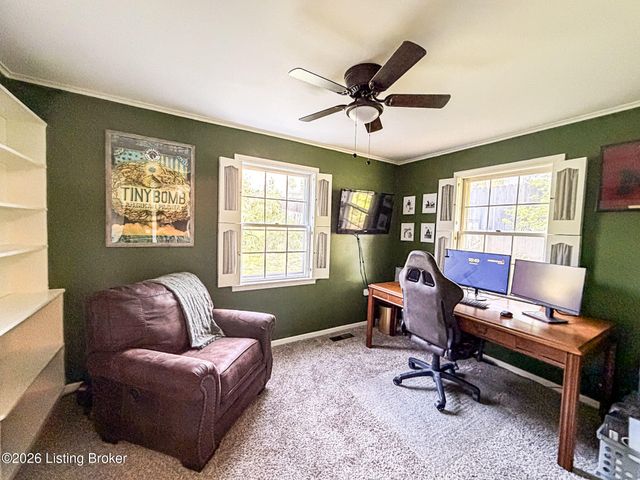 104 Reservoir Rd, Frankfort, KY 40601