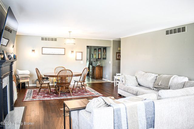 104 Reservoir Rd, Frankfort, KY 40601