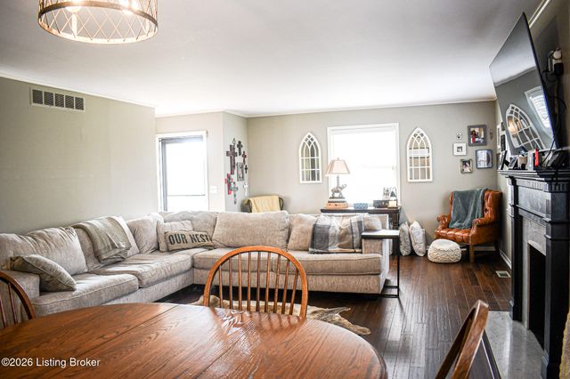 104 Reservoir Rd, Frankfort, KY 40601