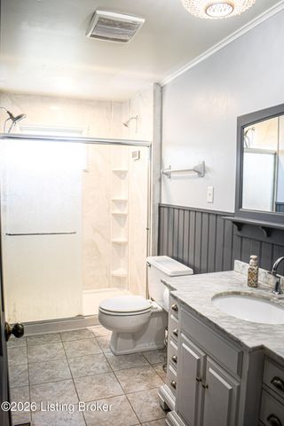 104 Reservoir Rd, Frankfort, KY 40601