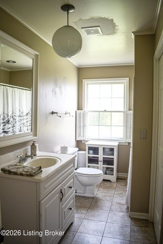 104 Reservoir Rd, Frankfort, KY 40601