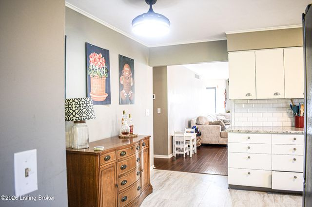 104 Reservoir Rd, Frankfort, KY 40601