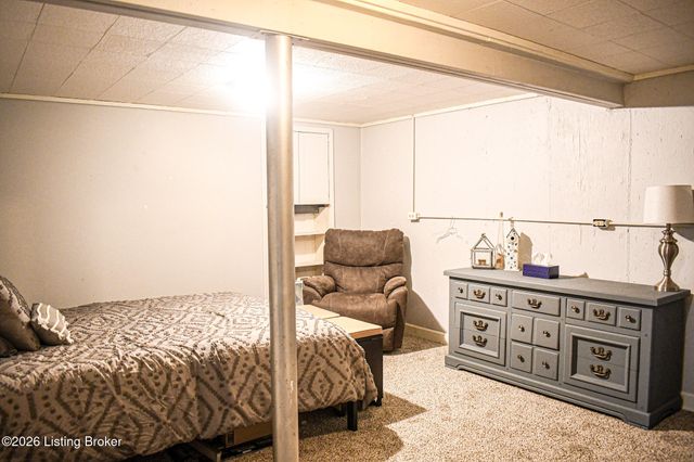 104 Reservoir Rd, Frankfort, KY 40601