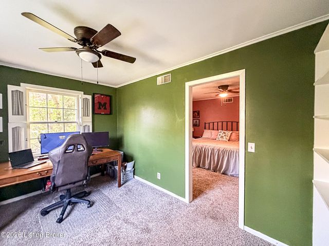 104 Reservoir Rd, Frankfort, KY 40601