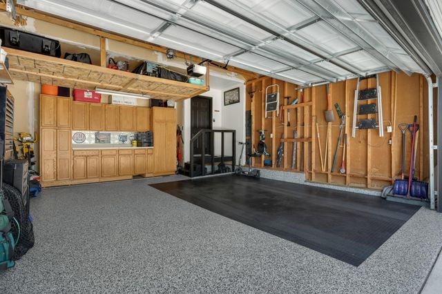 18911 Embers Avenue, Farmington, MN 55024