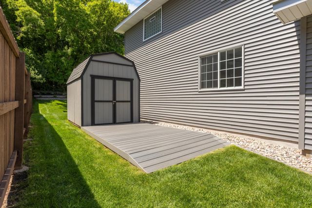 18911 Embers Avenue, Farmington, MN 55024