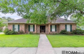 822 Woodcliff Dr, Baton Rouge, LA 70815