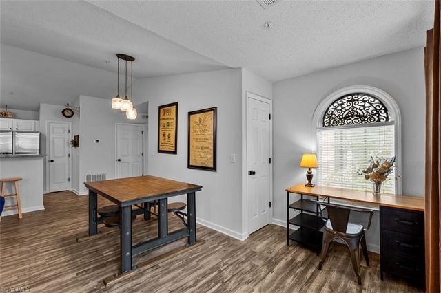 131 Ivy Glen Court, Winston-salem, NC 27127