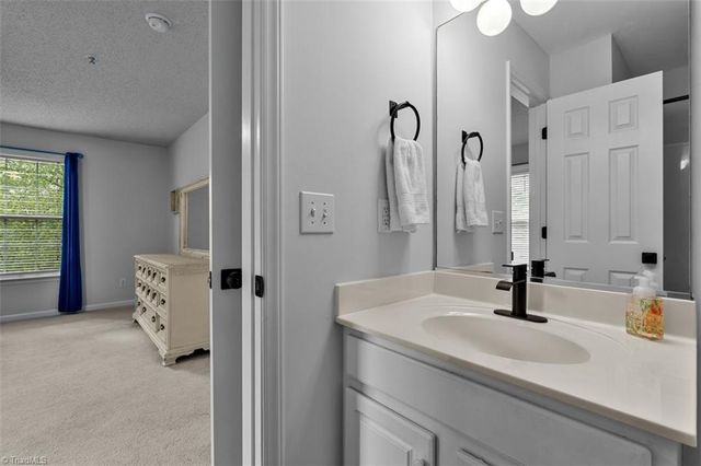 131 Ivy Glen Court, Winston-salem, NC 27127