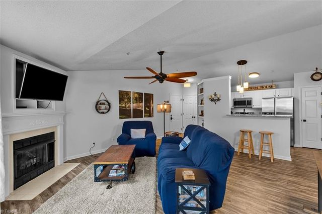 131 Ivy Glen Court, Winston-salem, NC 27127