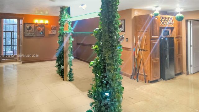 2930 NW 87th Ter, Miami, FL 33147