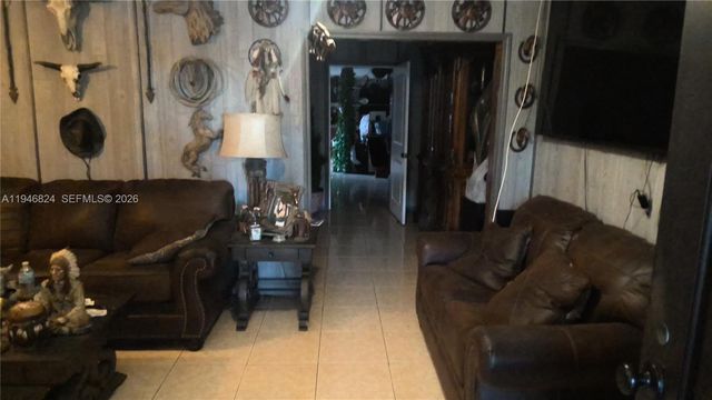 2930 NW 87th Ter, Miami, FL 33147