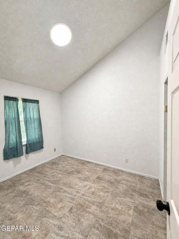 6664 STAR OF INDIA Lane, El Paso, TX 79924