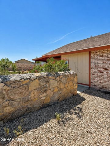 6664 STAR OF INDIA Lane, El Paso, TX 79924
