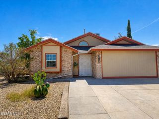 6664 STAR OF INDIA Lane, El Paso, TX 79924