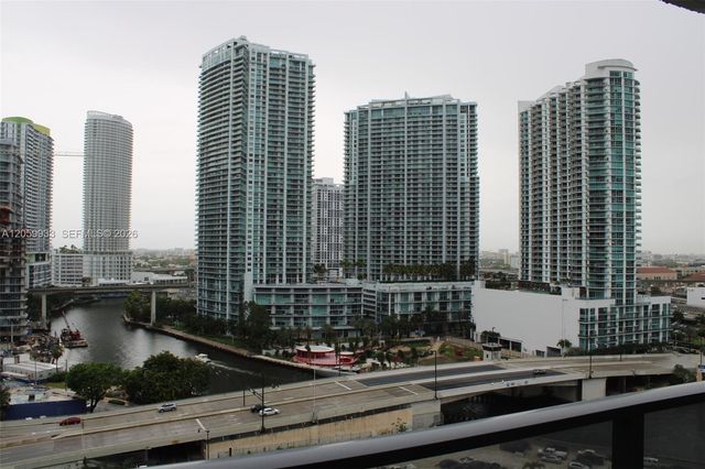 31 SE 6th Street 1801, Miami, FL 33131
