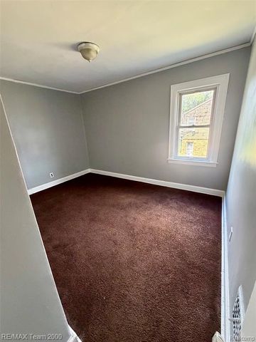 15025 Steel Street, Detroit, MI 48227