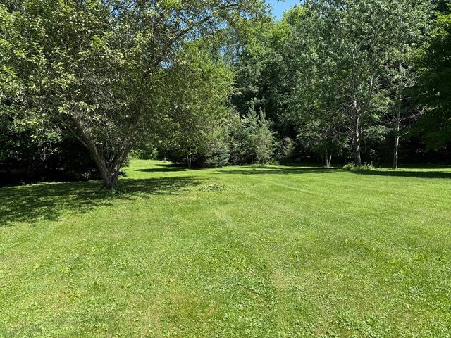 19 Greenville St, Spencer, MA 01562