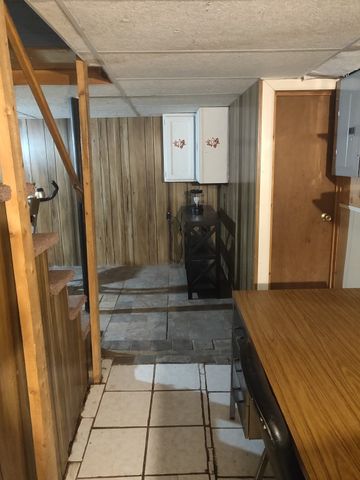 19 Greenville St, Spencer, MA 01562